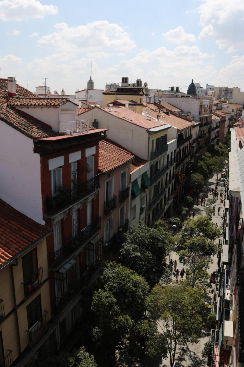 Hostal Abril Madrid Exteriér fotografie
